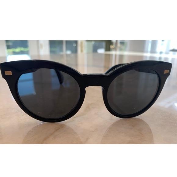 Oliver Peoples Dore Sunglasses - Picture 6 of 10